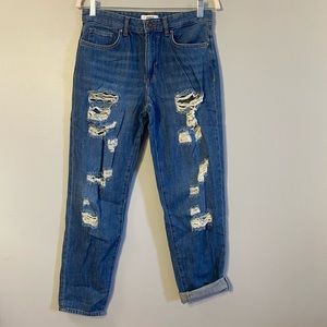 NWOT Forever21 HighWaisted Ripped Jeans - Size 26